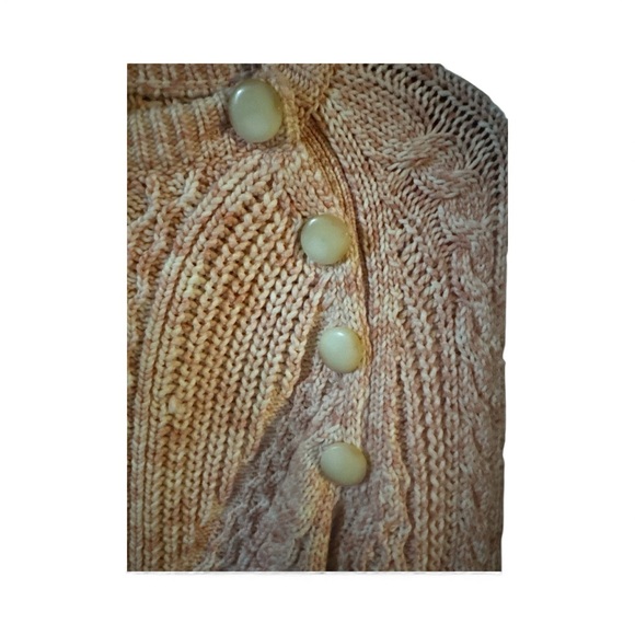 22. La Maille Sezane Crew Neck Sweater EUC - Picture 6 of 11